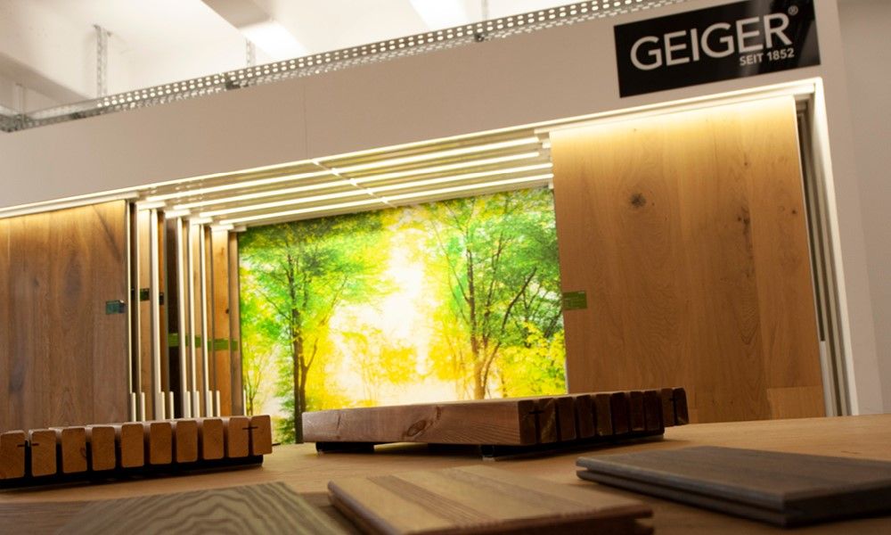 Geiger Ausstellung Holz