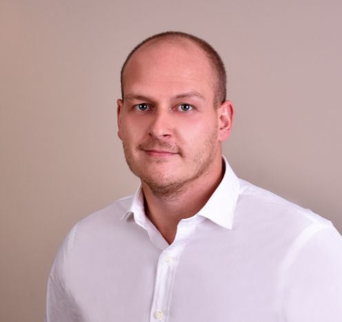 Tobias Simon