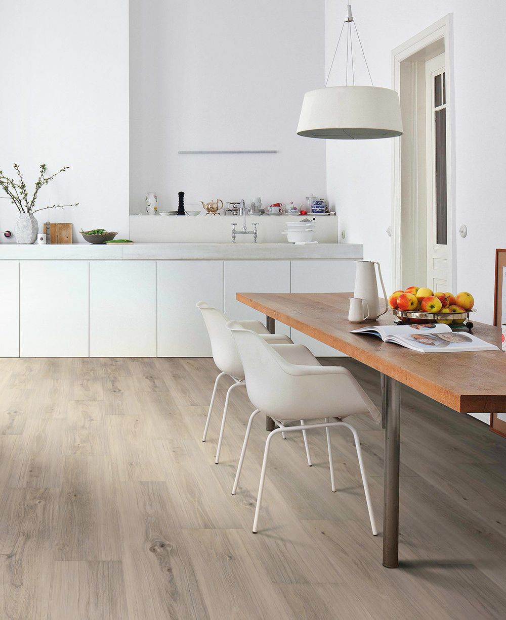 LHD_4VM_Eiche_harmonisch_creme_strukturiert-542612
